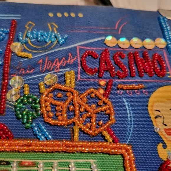 Hand - Picture 10 of 10